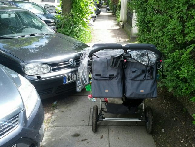 darf ein postbote mit dem fahrrad auf dem gehweg fahren